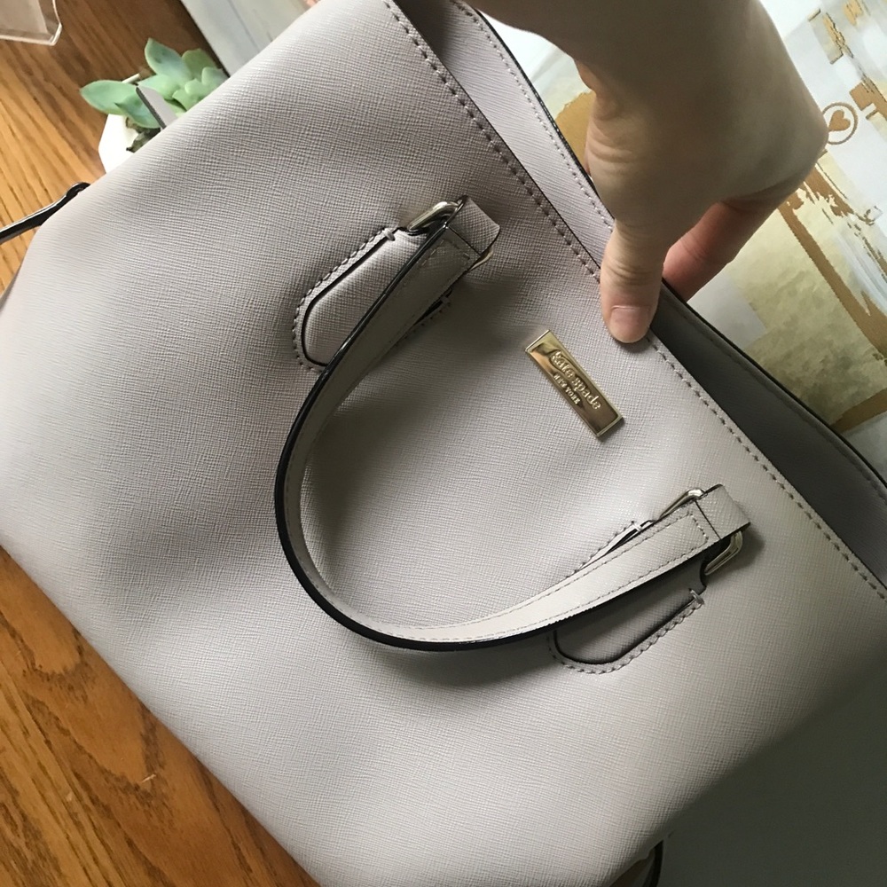 Kate Spade Purse - Picture 6 of 8
